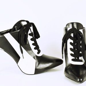 Trending highheel and lowheel shoes.